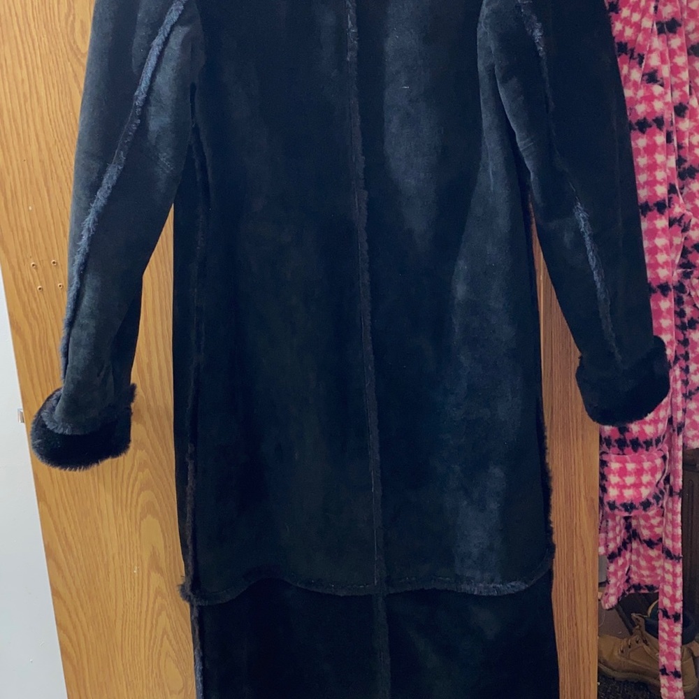 Ladies long suede coat black from Express